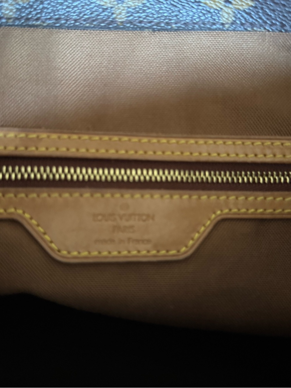 Cabas Mezzo, Louis Vuitton Tote - CLEAN! - Picture 10 of 14